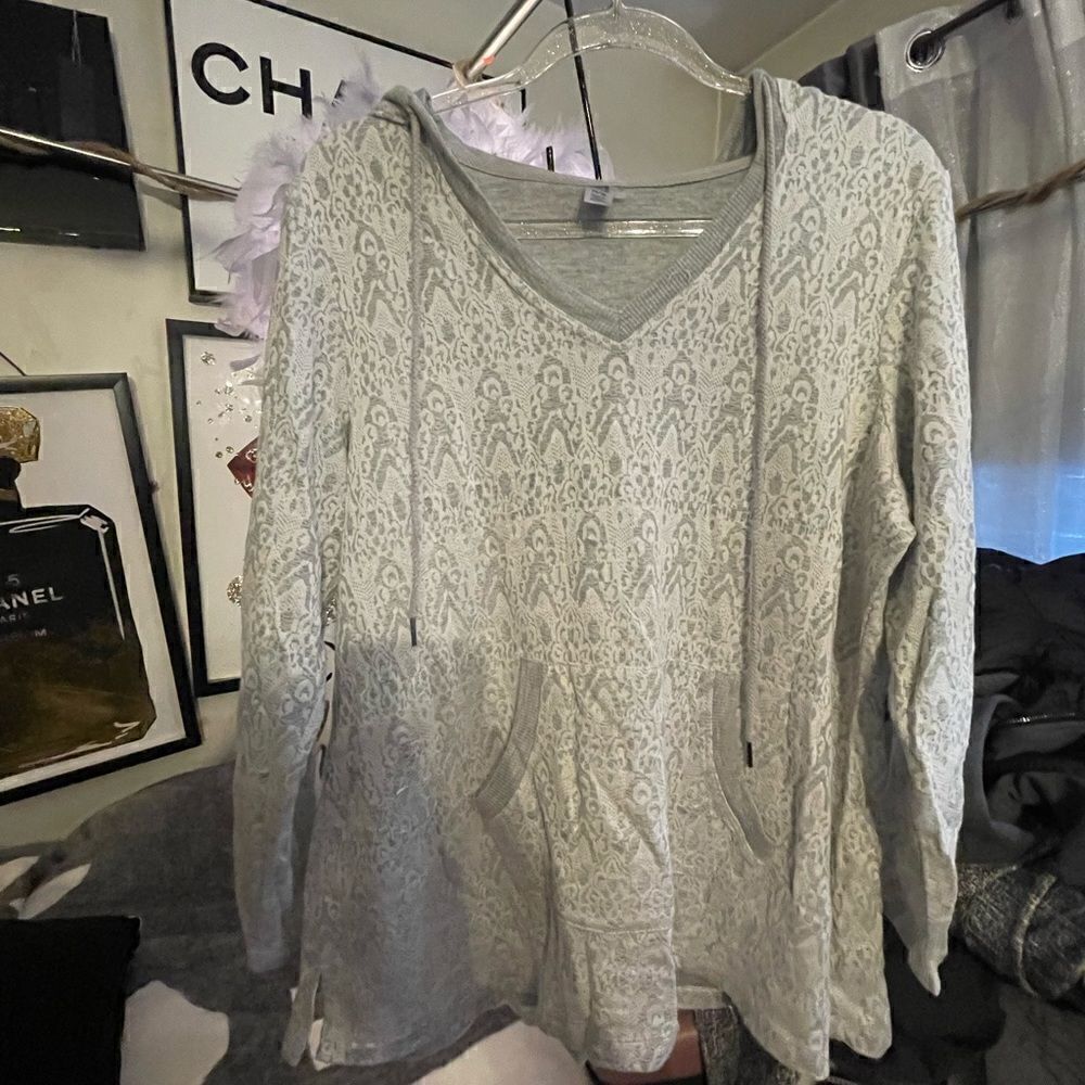 Avenue 2xl 18/20/22 plus size grey white lace hoodie hooded sweatshirt top shirt